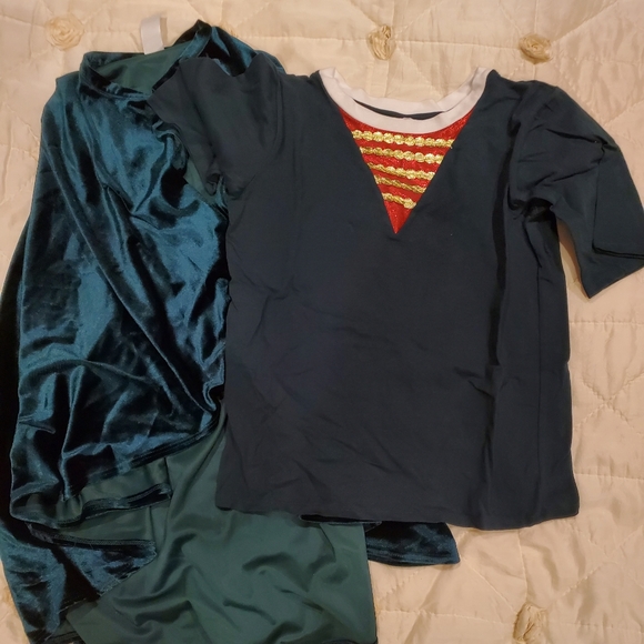 Placard Originals Nutcracker Shirt and Cape - Picture 1 of 8